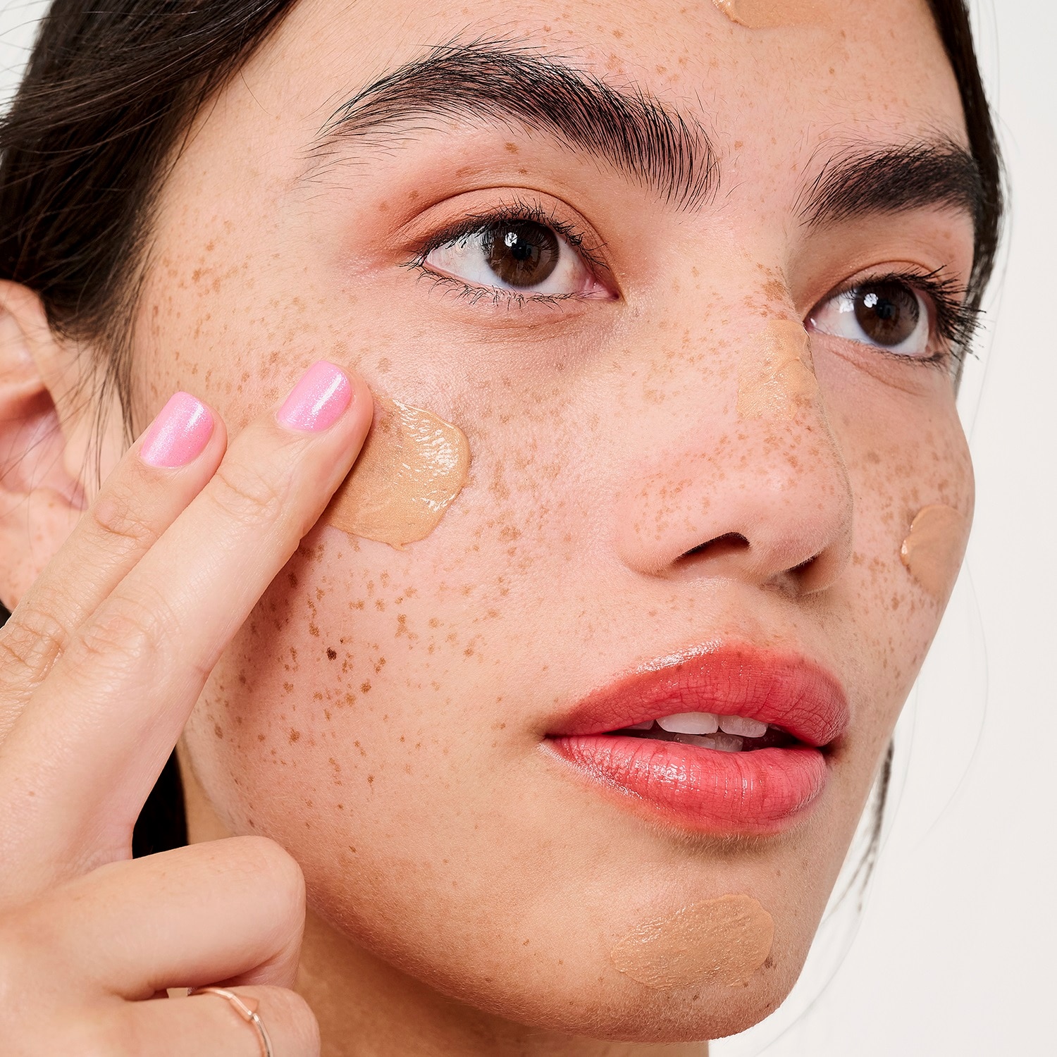 HIGHLIGHT REBOOT LIQUID DEW-LA-LA (ILUMINADOR LÍQUIDO)